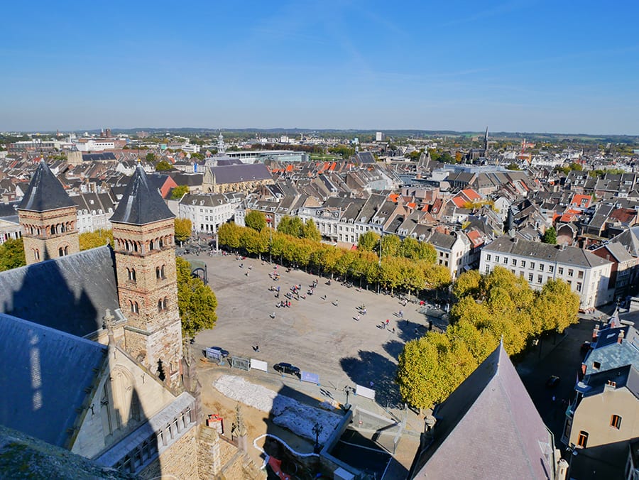 Autumn Sint Pieterskerk Maastricht