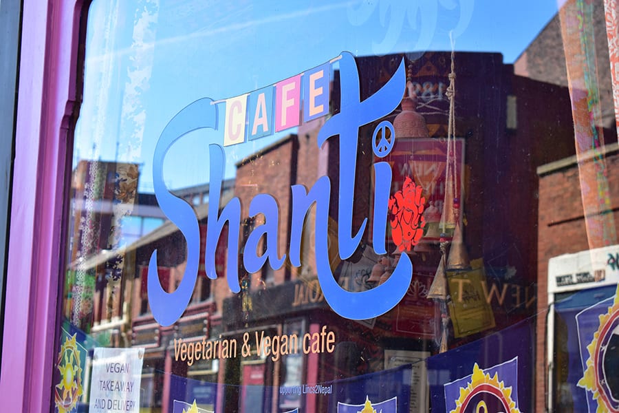 Cafe Shanti Lincoln sign