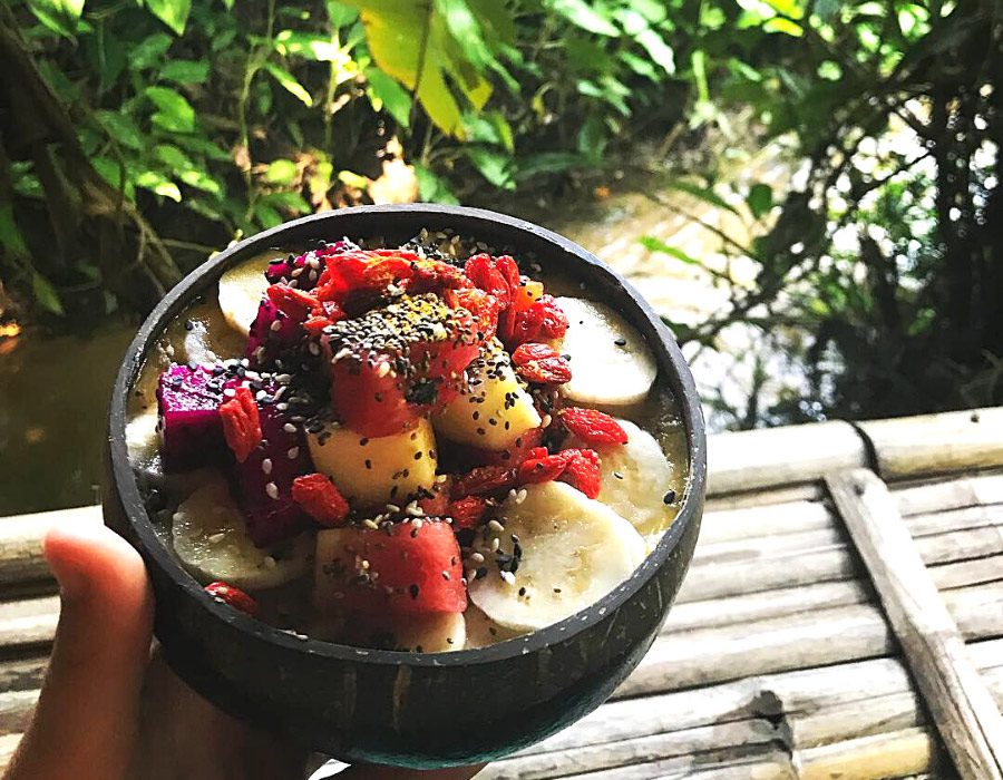 earth tone cafe smoothie bowl