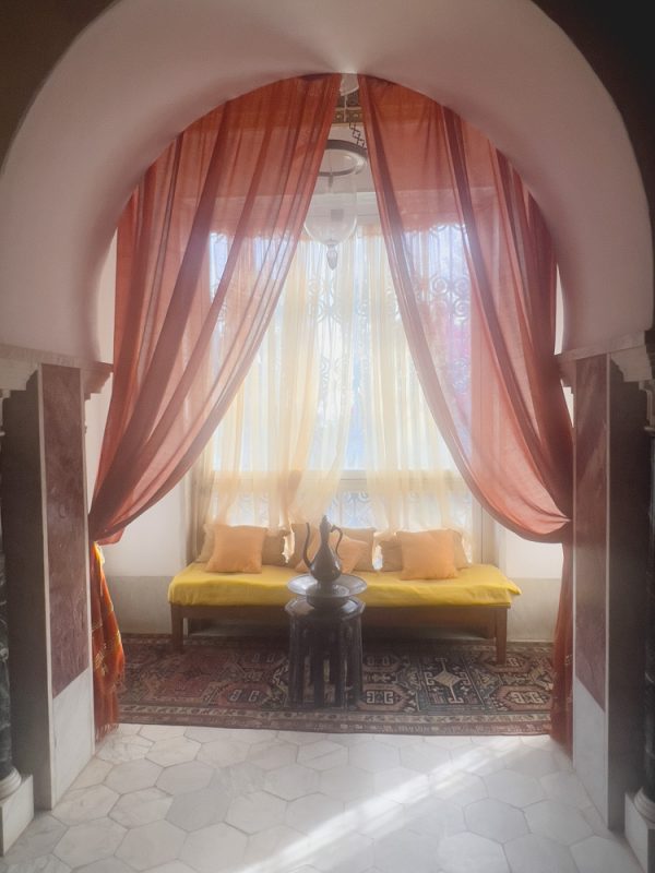 One of the lounges at d'Erlanger Palace