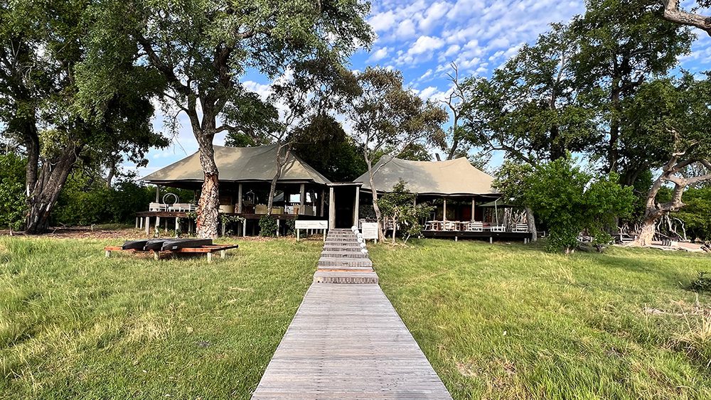 Xaranna &Beyond tented lodge camp