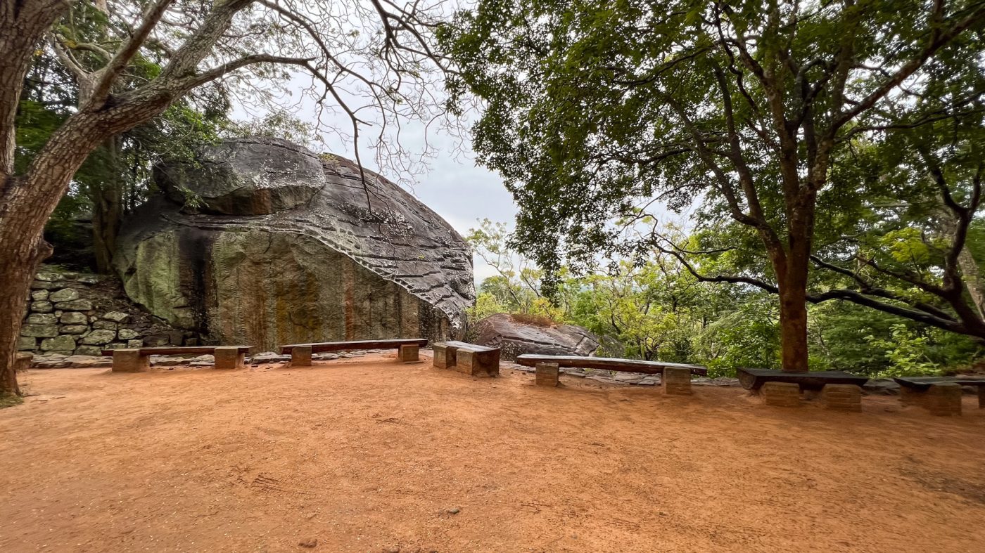 LION ROCK SIGIRIYA 05