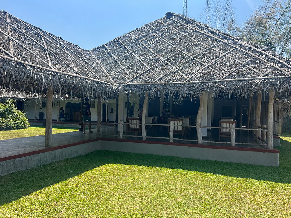 Evolve Back Reception area